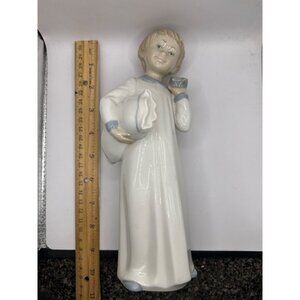 Vtg NOA Lladro Porcelain Figuerine Boy with Clock Pillow made in Spain 10”